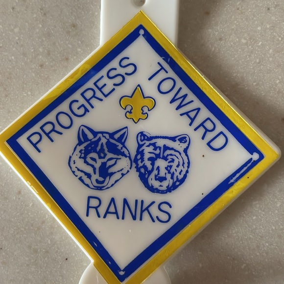 Cub Scout badge - Picture 2 of 3